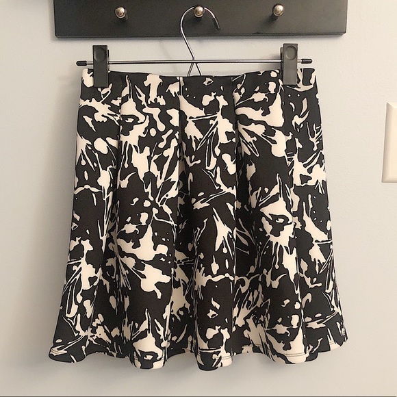 Hollister Dresses & Skirts - Hollister Skirt